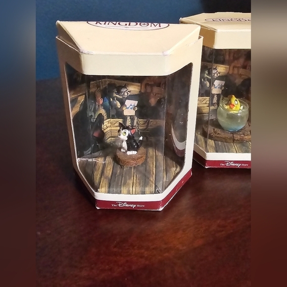 Disney Store Tiny Kingdom Pinocchio Bundle - Picture 3 of 6